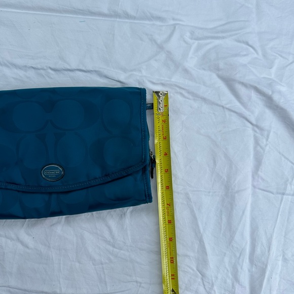 Teal Coach Toiletry Bag - Picture 10 of 11